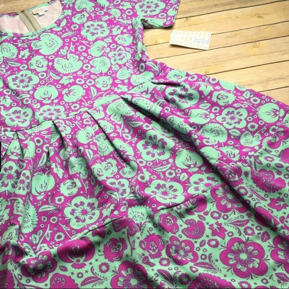 💜SOLD💜Unicorn Floral #Amelia #LuLaRoe XL NWT🦄 - Picture 2 of 8